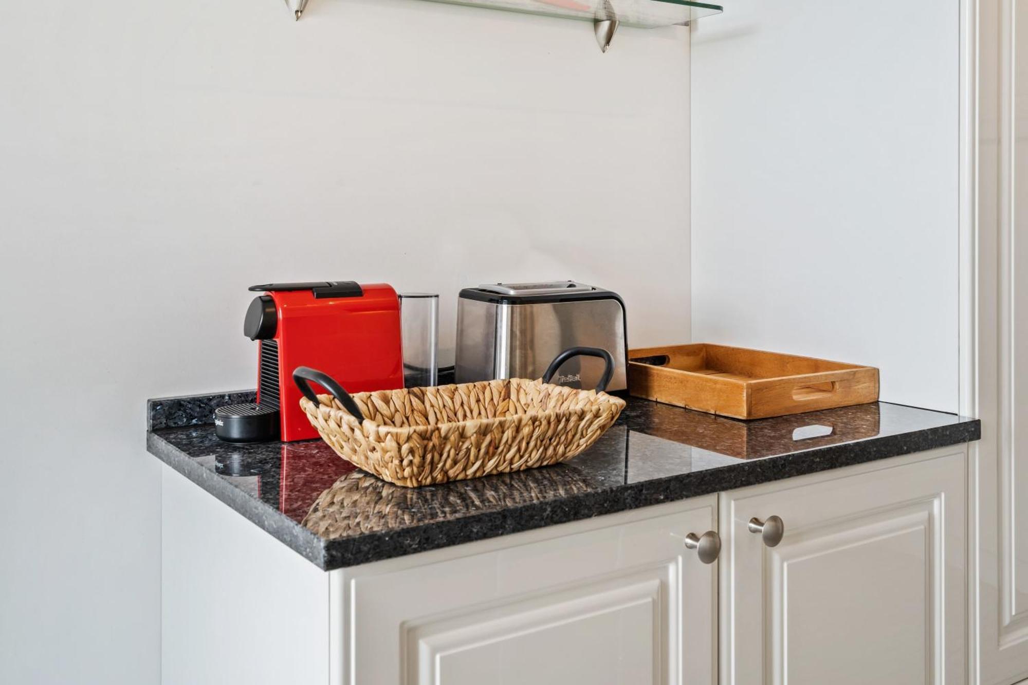 Stylish 2Br Apt In Limpertsberg, Near City Center Luxembourg Bagian luar foto